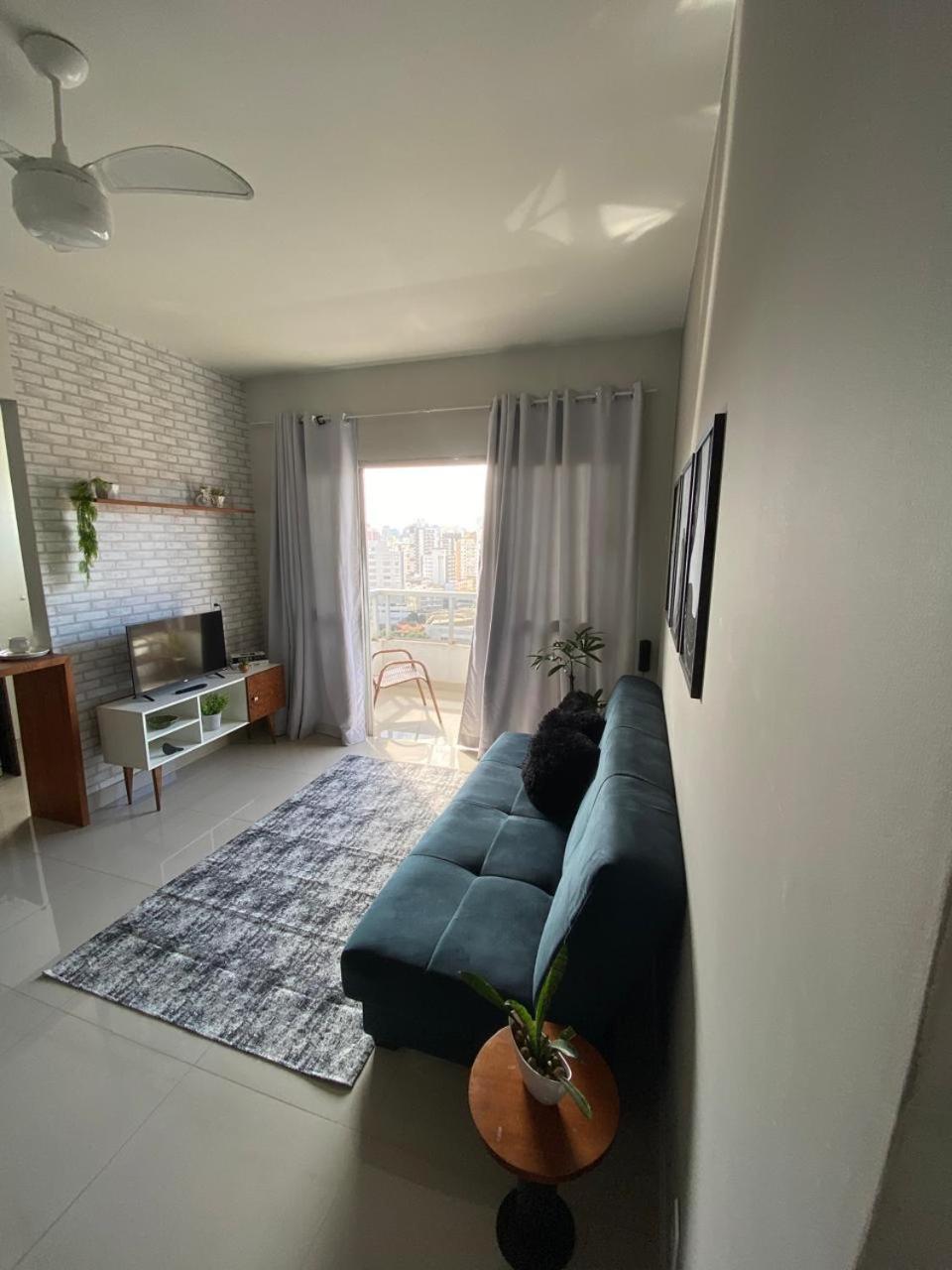 Apartamento Aconchegante E Bem Localizado!